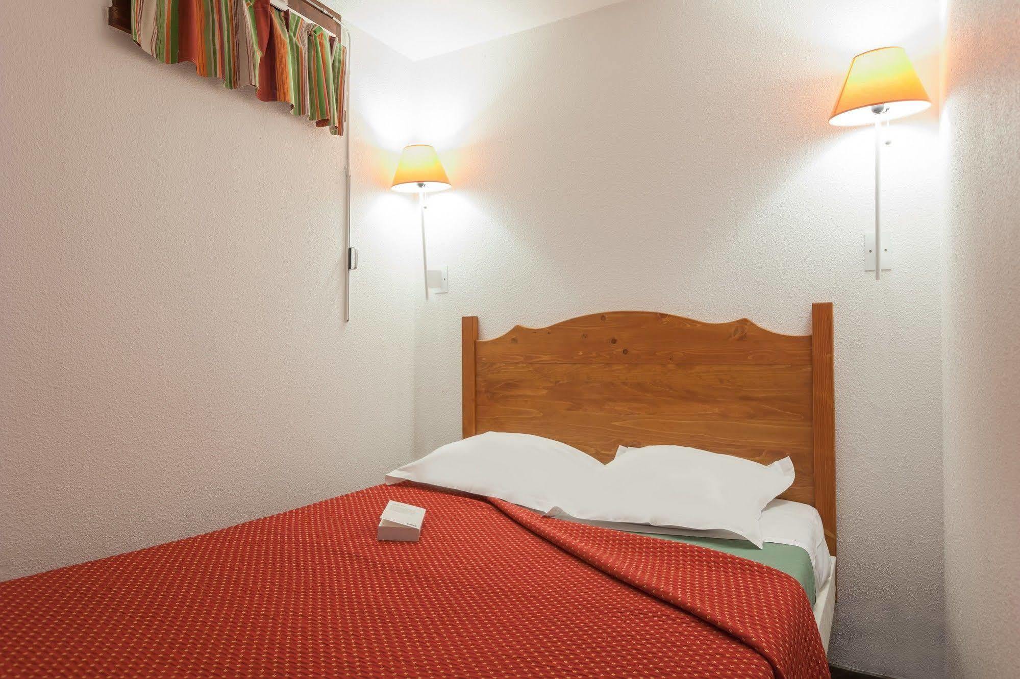 Residence Les Melezes Alpe d'Huez Buitenkant foto